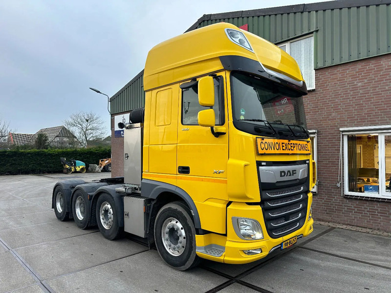DAF XF 530 8X4 140 TON 384000 KM - Trekker: afbeelding 4 DAF XF 530 8X4 140 TON 384000 KM - Trekker: afbeelding 4