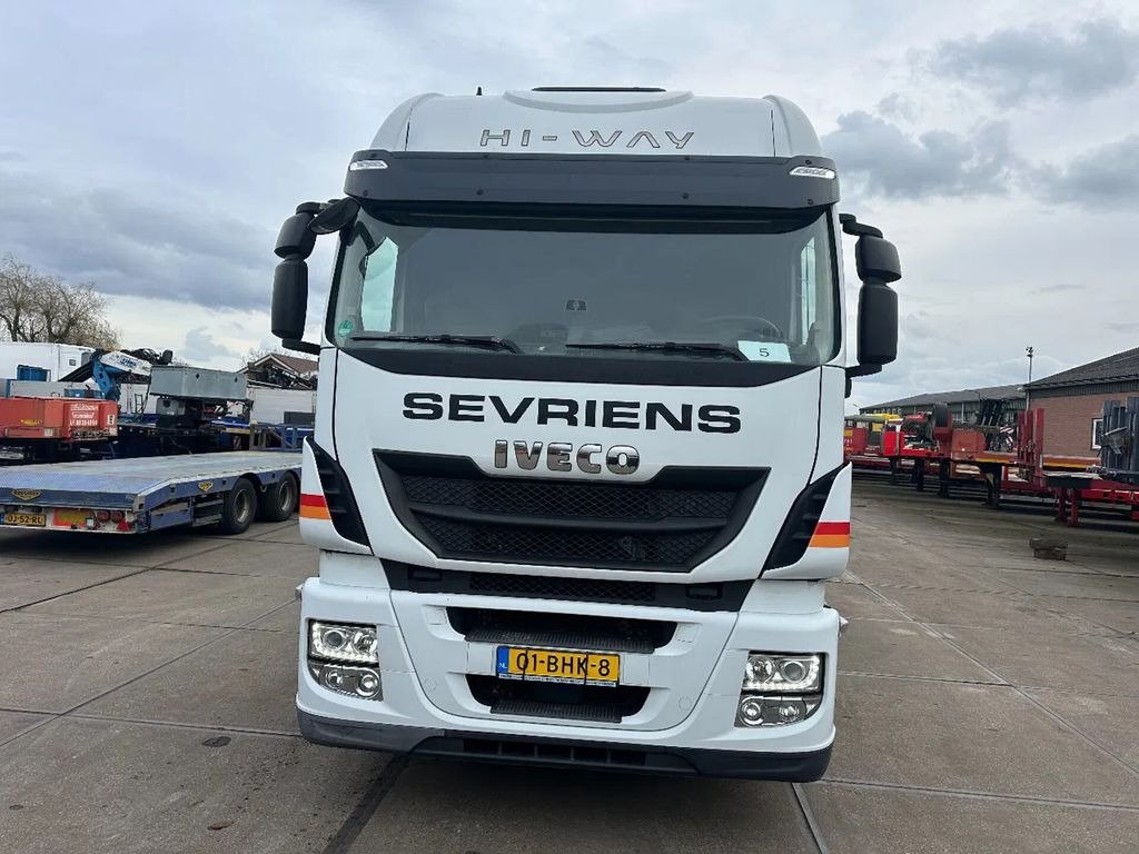 Iveco Stralis 460 EURO 6 , APK 20-05-2025 - Trekker: afbeelding 3 Iveco Stralis 460 EURO 6 , APK 20-05-2025 - Trekker: afbeelding 3