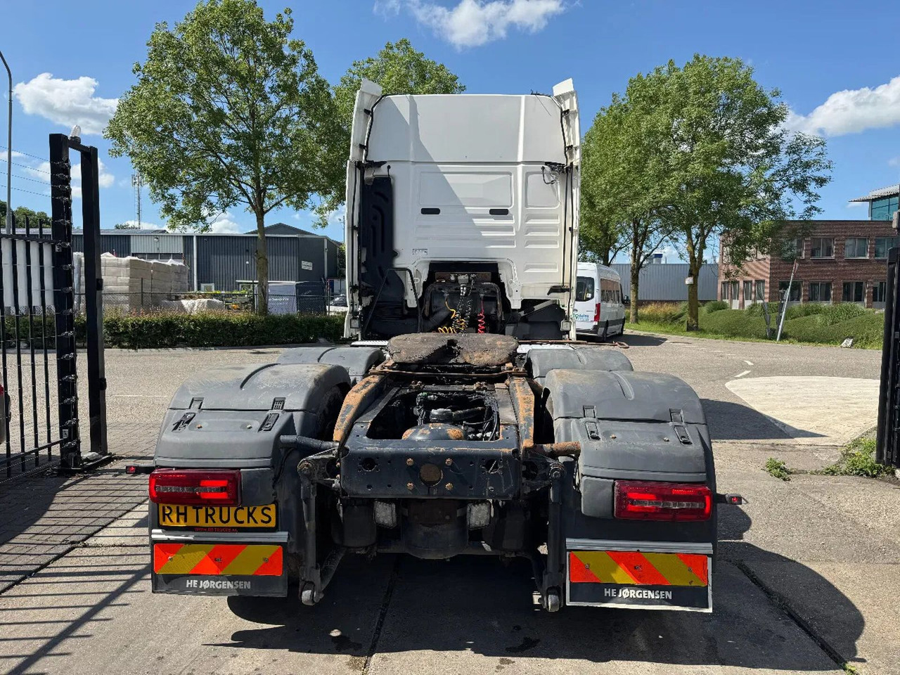 MAN TGX 28.500 6X2 EURO 6 RETARDER DOUBLE AIR - Trekker: afbeelding 5 MAN TGX 28.500 6X2 EURO 6 RETARDER DOUBLE AIR - Trekker: afbeelding 5