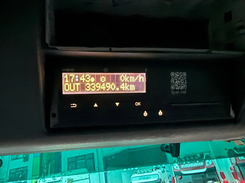 Trekker MAN TGX 41.540 8X4 180 TON + RETARDER + HYDRAULICS PTO: afbeelding 15 Trekker MAN TGX 41.540 8X4 180 TON + RETARDER + HYDRAULICS PTO: afbeelding 15