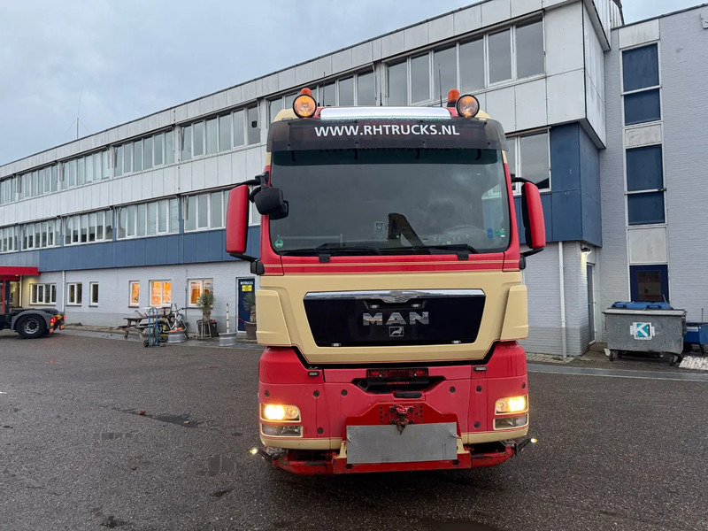 MAN TGX 41.540 8X4 + RETARDER + HYDRAULICS PTO - Trekker: afbeelding 2 MAN TGX 41.540 8X4 + RETARDER + HYDRAULICS PTO - Trekker: afbeelding 2