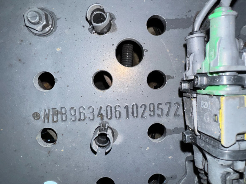 Trekker Mercedes-Benz Actros 1842 4X2 EURO 6 MEGA DOUBLE TANK: afbeelding 14