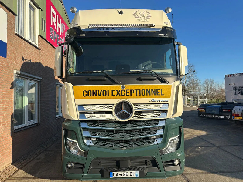 Mercedes-Benz Actros 4163 8X4,180 TON, GIGA SPACE, INTARDER HYDRAULIC, - Trekker: afbeelding 3 Mercedes-Benz Actros 4163 8X4,180 TON, GIGA SPACE, INTARDER HYDRAULIC, - Trekker: afbeelding 3