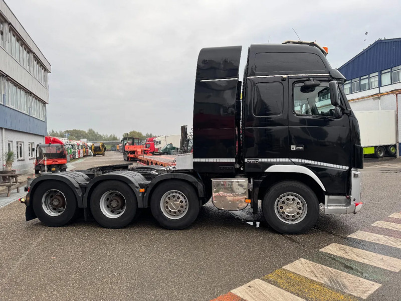 Volvo FH 16.750 8X4 - 160 TON + RETARDER - Trekker: afbeelding 4 Volvo FH 16.750 8X4 - 160 TON + RETARDER - Trekker: afbeelding 4