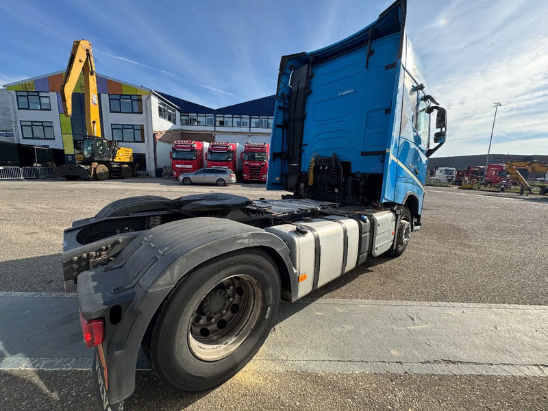 Volvo FH 460 4X2 EURO 6 I-SHIFT DOUBLE TANK - Trekker: afbeelding 5 Volvo FH 460 4X2 EURO 6 I-SHIFT DOUBLE TANK - Trekker: afbeelding 5