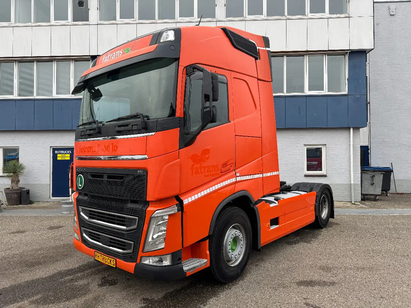 Volvo FH 460 4X2 EURO 6 SKIRTS I PARK COOL - Trekker: afbeelding 2 Volvo FH 460 4X2 EURO 6 SKIRTS I PARK COOL - Trekker: afbeelding 2