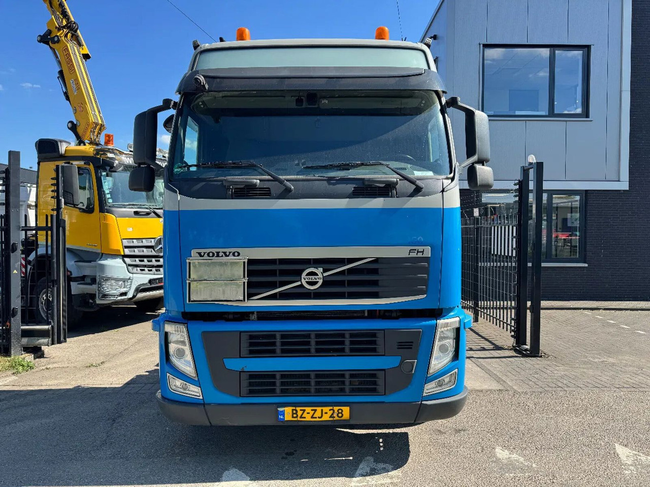 Volvo FH 460 6X2 EURO 5 GARDNER DENVER - Trekker: afbeelding 2 Volvo FH 460 6X2 EURO 5 GARDNER DENVER - Trekker: afbeelding 2