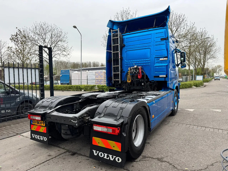 Volvo FM 370 4X2 EURO 6 SKIRTS SPOILERS I-SHIFT - Trekker: afbeelding 4 Volvo FM 370 4X2 EURO 6 SKIRTS SPOILERS I-SHIFT - Trekker: afbeelding 4