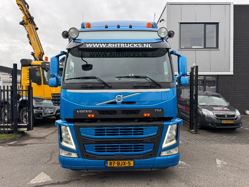 Volvo FM 370 4X2 SPOILERS EURO 6 SKIRTS HOLLAND TRUCK - Trekker: afbeelding 2 Volvo FM 370 4X2 SPOILERS EURO 6 SKIRTS HOLLAND TRUCK - Trekker: afbeelding 2