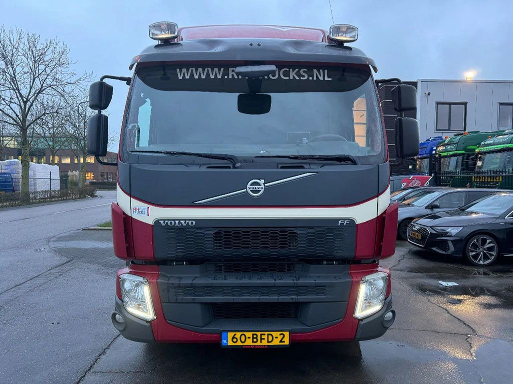 Volvo FE 280 4X2 EURO 6 DHOLLANDIA LIFT TÜV TILL 08-20 - Bakwagen: afbeelding 2 Volvo FE 280 4X2 EURO 6 DHOLLANDIA LIFT TÜV TILL 08-20 - Bakwagen: afbeelding 2