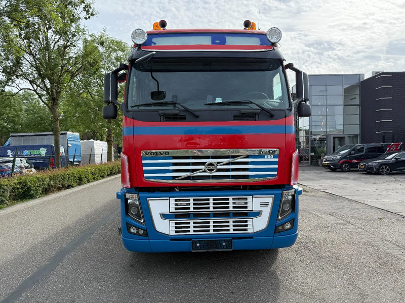 Volvo FH 600 - 6X2 - EURO 5 + HMF 2420 K5 + REMOTE - Vrachtwagen met open laadbak, Kraanwagen: afbeelding 2 Volvo FH 600 - 6X2 - EURO 5 + HMF 2420 K5 + REMOTE - Vrachtwagen met open laadbak, Kraanwagen: afbeelding 2
