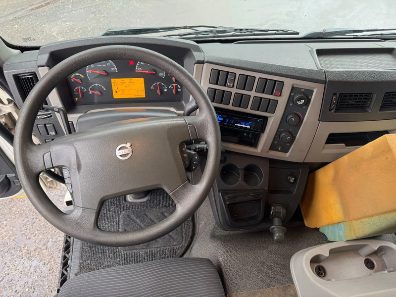 Bakwagen Volvo FL 12.240 4X2 EURO 5 CLOSED BOX TÜV TILL 12-2026: afbeelding 19 Bakwagen Volvo FL 12.240 4X2 EURO 5 CLOSED BOX TÜV TILL 12-2026: afbeelding 19