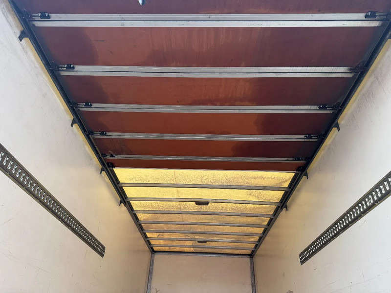 Bakwagen Volvo FL 12.240 4X2 EURO 5 CLOSED BOX TÜV TILL 12-2026: afbeelding 13 Bakwagen Volvo FL 12.240 4X2 EURO 5 CLOSED BOX TÜV TILL 12-2026: afbeelding 13