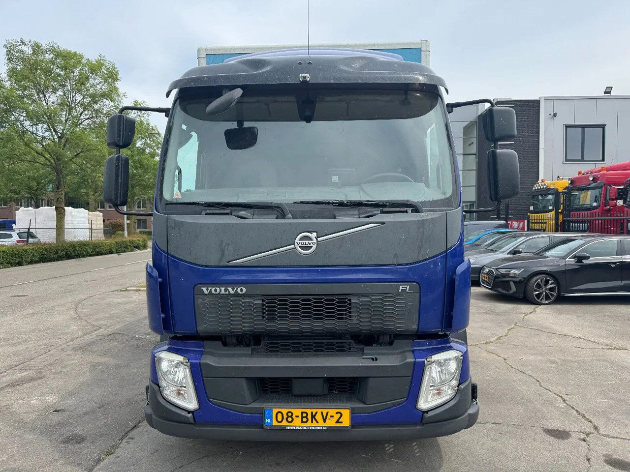 Volvo FL 250 4X2 EURO 6 DHOLLANDIA LIFT + CARGOLOCK TÜ - Bakwagen: afbeelding 2 Volvo FL 250 4X2 EURO 6 DHOLLANDIA LIFT + CARGOLOCK TÜ - Bakwagen: afbeelding 2