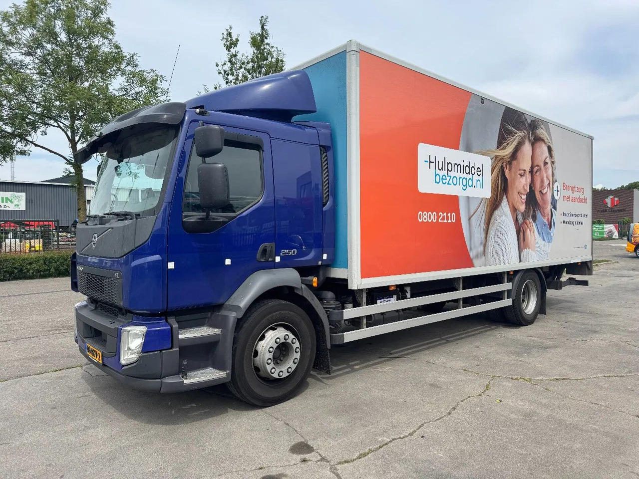 Volvo FL 250 4X2 EURO 6 DHOLLANDIA LIFT + CARGOLOCK TÜ - Bakwagen: afbeelding 1 Volvo FL 250 4X2 EURO 6 DHOLLANDIA LIFT + CARGOLOCK TÜ - Bakwagen: afbeelding 1