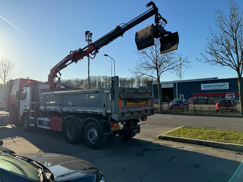 Volvo FM 330 6X2 - EURO 5 + ATLAS 126.3E A2 + REMOTE + LIFT/STEERING AXLE - Kipper vrachtwagen, Kraanwagen: afbeelding 4 Volvo FM 330 6X2 - EURO 5 + ATLAS 126.3E A2 + REMOTE + LIFT/STEERING AXLE - Kipper vrachtwagen, Kraanwagen: afbeelding 4
