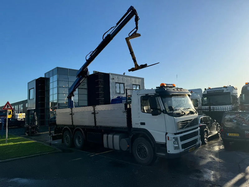 Volvo FM 340 6X2 EFFER 140 2S EURO 3 - Vrachtwagen met open laadbak, Kraanwagen: afbeelding 2 Volvo FM 340 6X2 EFFER 140 2S EURO 3 - Vrachtwagen met open laadbak, Kraanwagen: afbeelding 2