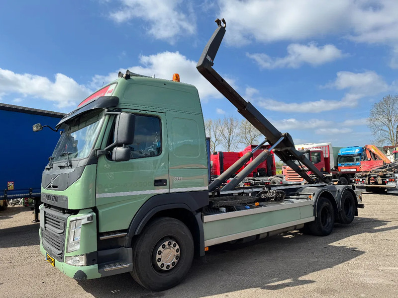 Volvo FM 410 6X2 EURO 6 VDL 20 T HOOK LIFTING AXLE - Haakarmsysteem vrachtwagen: afbeelding 3 Volvo FM 410 6X2 EURO 6 VDL 20 T HOOK LIFTING AXLE - Haakarmsysteem vrachtwagen: afbeelding 3