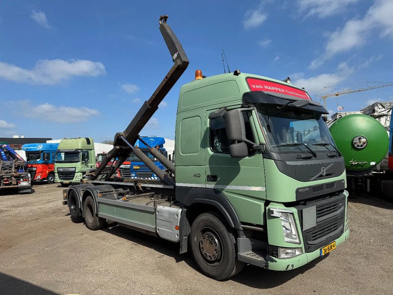 Volvo FM 410 6X2 EURO 6 VDL 20 T HOOK LIFTING AXLE - Haakarmsysteem vrachtwagen: afbeelding 4 Volvo FM 410 6X2 EURO 6 VDL 20 T HOOK LIFTING AXLE - Haakarmsysteem vrachtwagen: afbeelding 4