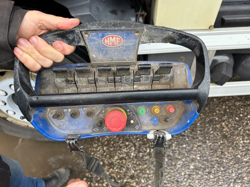 Volvo FM 420 8X2 EEV + HMF 2420-K3 + REMOTE + 5E & 6E FUNCTIE - Vrachtwagen met open laadbak, Kraanwagen: afbeelding 5 Volvo FM 420 8X2 EEV + HMF 2420-K3 + REMOTE + 5E & 6E FUNCTIE - Vrachtwagen met open laadbak, Kraanwagen: afbeelding 5