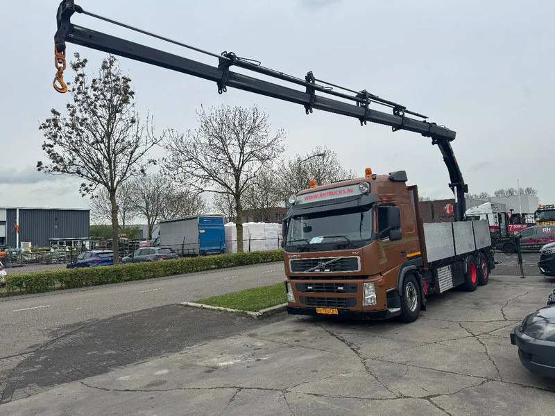 Volvo FM 500 6X2 EURO 5 HIAB 211 EP5 + REMOTE CONTROL - Kraanwagen: afbeelding 2 Volvo FM 500 6X2 EURO 5 HIAB 211 EP5 + REMOTE CONTROL - Kraanwagen: afbeelding 2