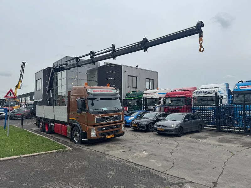 Volvo FM 500 6X2 EURO 5 HIAB 211 EP5 + REMOTE CONTROL - Vrachtwagen met open laadbak, Kraanwagen: afbeelding 5 Volvo FM 500 6X2 EURO 5 HIAB 211 EP5 + REMOTE CONTROL - Vrachtwagen met open laadbak, Kraanwagen: afbeelding 5