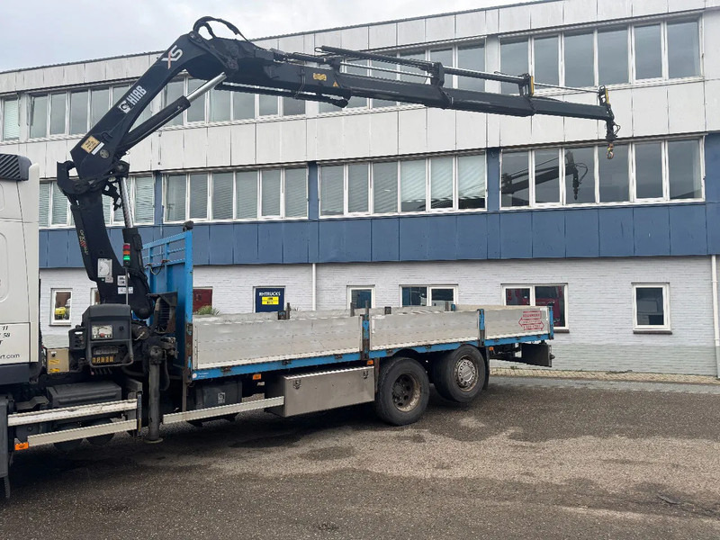 Volvo FM 9.340 6X2 EURO 5 HIAB 211 EP3 + REMOTE CONTROL - Kraanwagen: afbeelding 4 Volvo FM 9.340 6X2 EURO 5 HIAB 211 EP3 + REMOTE CONTROL - Kraanwagen: afbeelding 4