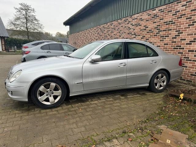 Mercedes-Benz E 280 CDI 4Matic - Personenwagen: afbeelding 4 Mercedes-Benz E 280 CDI 4Matic - Personenwagen: afbeelding 4