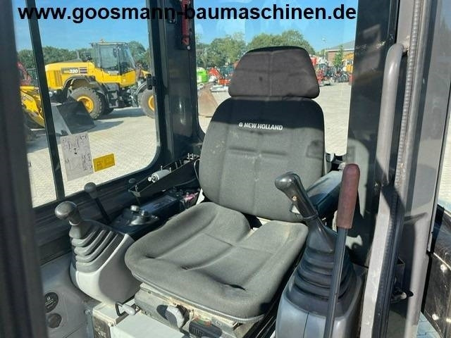 NEW HOLLAND E 29 B SR - Minigraafmachine: afbeelding 5 NEW HOLLAND E 29 B SR - Minigraafmachine: afbeelding 5
