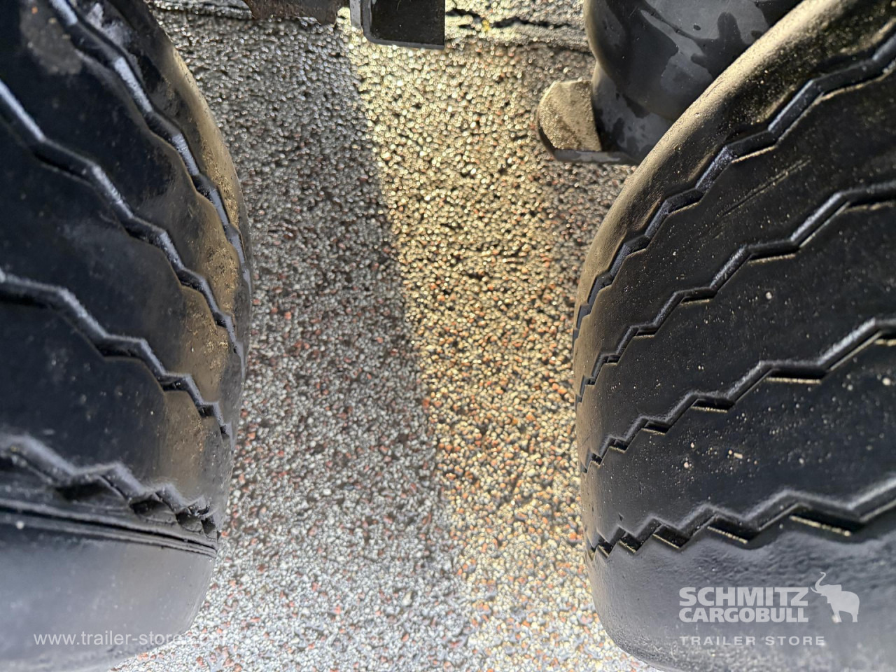 SCHMITZ Curtainsider Standard - Schuifzeiloplegger: afbeelding 5 SCHMITZ Curtainsider Standard - Schuifzeiloplegger: afbeelding 5