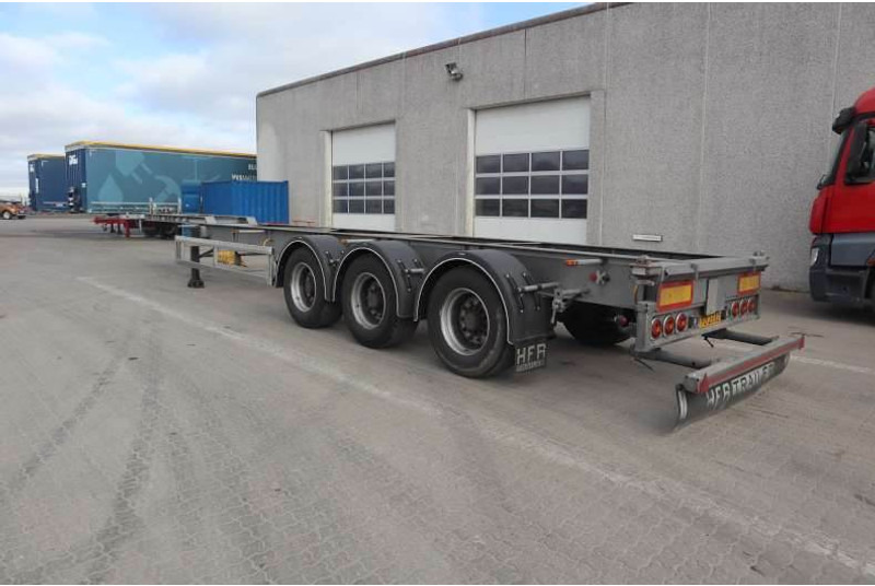 HFR Container chassis - Containertransporter/ Wissellaadbak oplegger: afbeelding 4 HFR Container chassis - Containertransporter/ Wissellaadbak oplegger: afbeelding 4