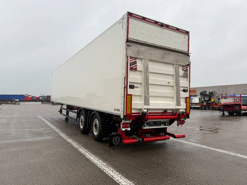 KEL-BERG Boxtrailer / Kofferauflieger / Bokstrailer - Gesloten oplegger: afbeelding 5 KEL-BERG Boxtrailer / Kofferauflieger / Bokstrailer - Gesloten oplegger: afbeelding 5