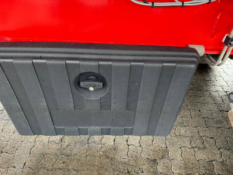 Leasing KEL-BERG Tipper / Kipper / Tiptrailer KEL-BERG Tipper / Kipper / Tiptrailer: afbeelding 13 Leasing KEL-BERG Tipper / Kipper / Tiptrailer KEL-BERG Tipper / Kipper / Tiptrailer: afbeelding 13