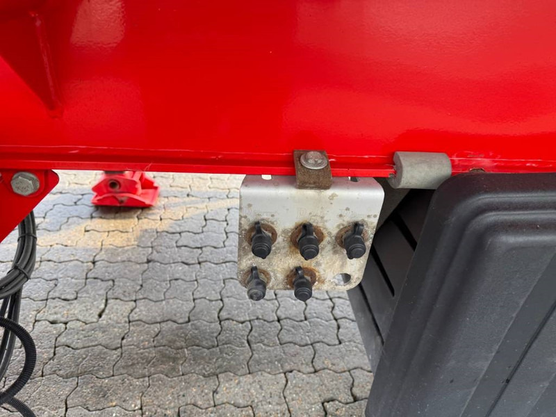 Leasing KEL-BERG Tipper / Kipper / Tiptrailer KEL-BERG Tipper / Kipper / Tiptrailer: afbeelding 15 Leasing KEL-BERG Tipper / Kipper / Tiptrailer KEL-BERG Tipper / Kipper / Tiptrailer: afbeelding 15