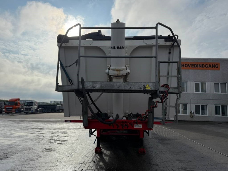 Leasing KEL-BERG Tipper / Kipper / Tiptrailer KEL-BERG Tipper / Kipper / Tiptrailer: afbeelding 8 Leasing KEL-BERG Tipper / Kipper / Tiptrailer KEL-BERG Tipper / Kipper / Tiptrailer: afbeelding 8