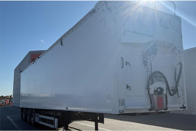 Legras 93 m³ - Schuifvloer oplegger: afbeelding 2 Legras 93 m³ - Schuifvloer oplegger: afbeelding 2