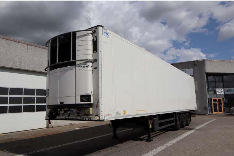 Schmitz Cargobull 33 pl. Dobbelt compartment - Koelwagen oplegger: afbeelding 1 Schmitz Cargobull 33 pl. Dobbelt compartment - Koelwagen oplegger: afbeelding 1