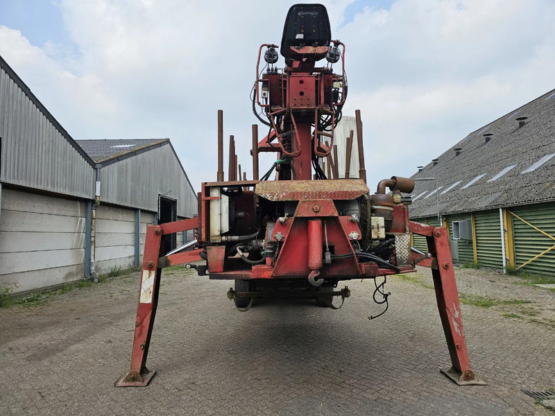 Doll 20T Crane - 6 meter extendable - Houtoplegger: afbeelding 2 Doll 20T Crane - 6 meter extendable - Houtoplegger: afbeelding 2