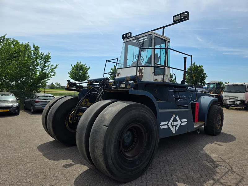 Hyster H44.OOC-16CH Complete with spreader - Mobiele kraan: afbeelding 1 Hyster H44.OOC-16CH Complete with spreader - Mobiele kraan: afbeelding 1