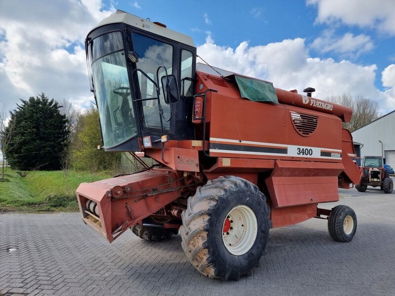 Laverda 3400 - Maaidorser: afbeelding 1 Laverda 3400 - Maaidorser: afbeelding 1