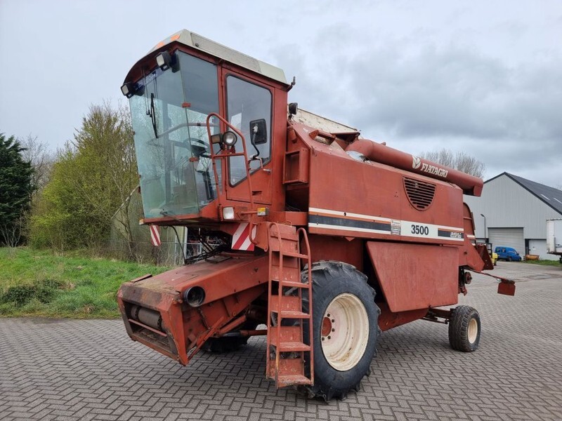 Laverda 3500 - Maaidorser: afbeelding 1 Laverda 3500 - Maaidorser: afbeelding 1