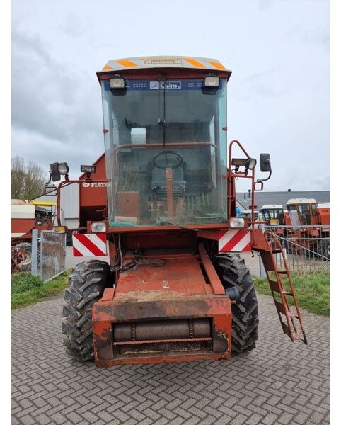 Laverda 3500 - Maaidorser: afbeelding 2 Laverda 3500 - Maaidorser: afbeelding 2