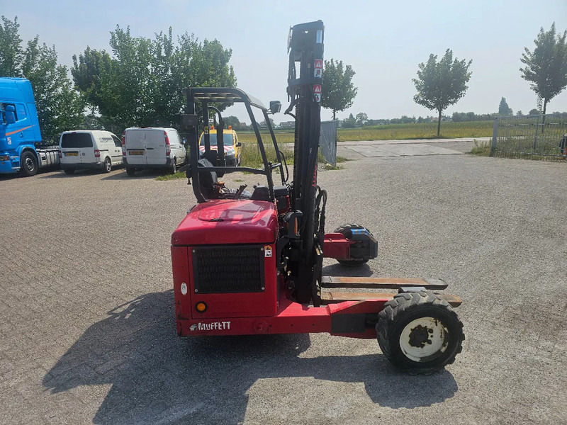 Moffett M4 20.4 RE4-45-1200-900 - Heftruck: afbeelding 4 Moffett M4 20.4 RE4-45-1200-900 - Heftruck: afbeelding 4