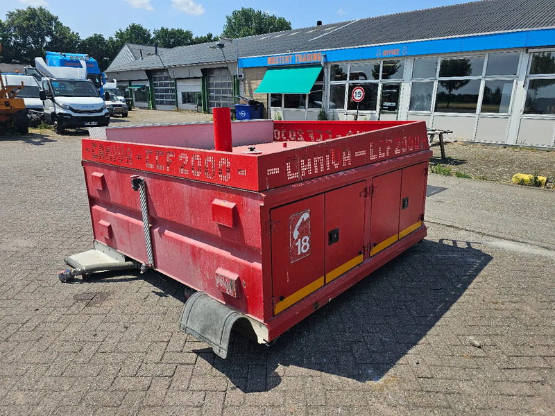 Renault 2000L Watertank - Camiva CCF2000 - Landbouwaanhanger: afbeelding 2 Renault 2000L Watertank - Camiva CCF2000 - Landbouwaanhanger: afbeelding 2