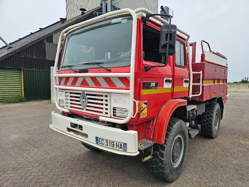 Renault M210 Arbois 3500L - Brandweerwagen: afbeelding 1 Renault M210 Arbois 3500L - Brandweerwagen: afbeelding 1