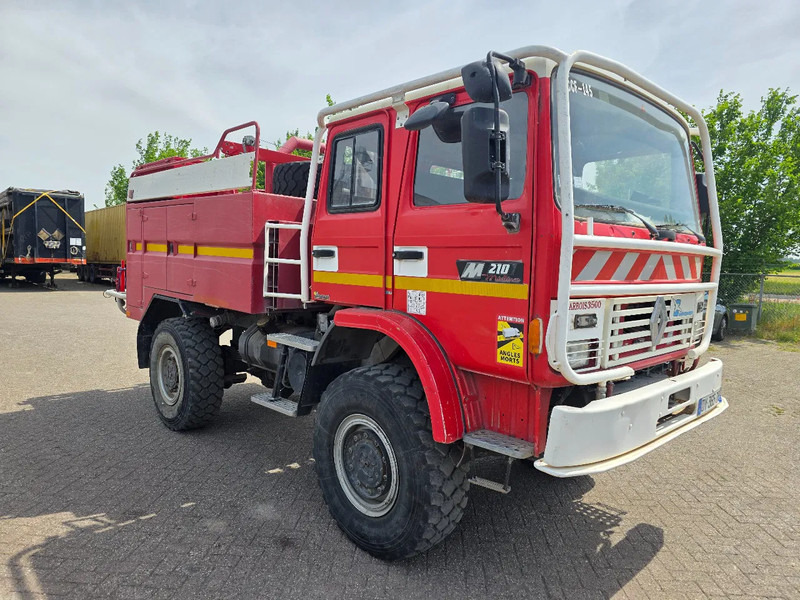 Renault M210 M210 - Brandweerwagen: afbeelding 3 Renault M210 M210 - Brandweerwagen: afbeelding 3