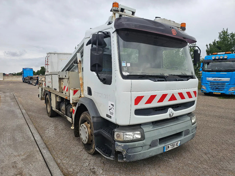 Renault Premium 320 DCI - 17m Boomlift - Vrachtwagen: afbeelding 4 Renault Premium 320 DCI - 17m Boomlift - Vrachtwagen: afbeelding 4