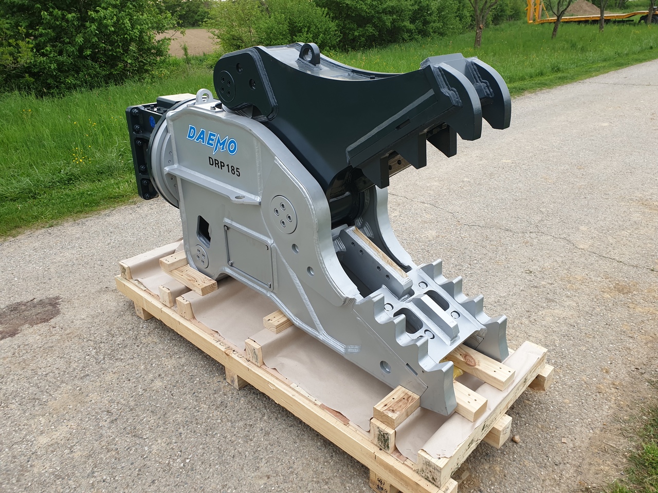 Daemo DRP 185 Pulverizer - Aanbouwdeel voor Graafmachine: afbeelding 2 Daemo DRP 185 Pulverizer - Aanbouwdeel voor Graafmachine: afbeelding 2