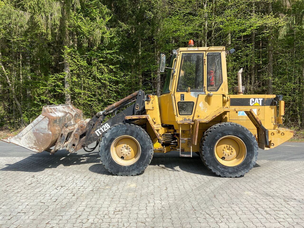 CATERPILLAR IT 12 B - Wiellader: afbeelding 1 CATERPILLAR IT 12 B - Wiellader: afbeelding 1