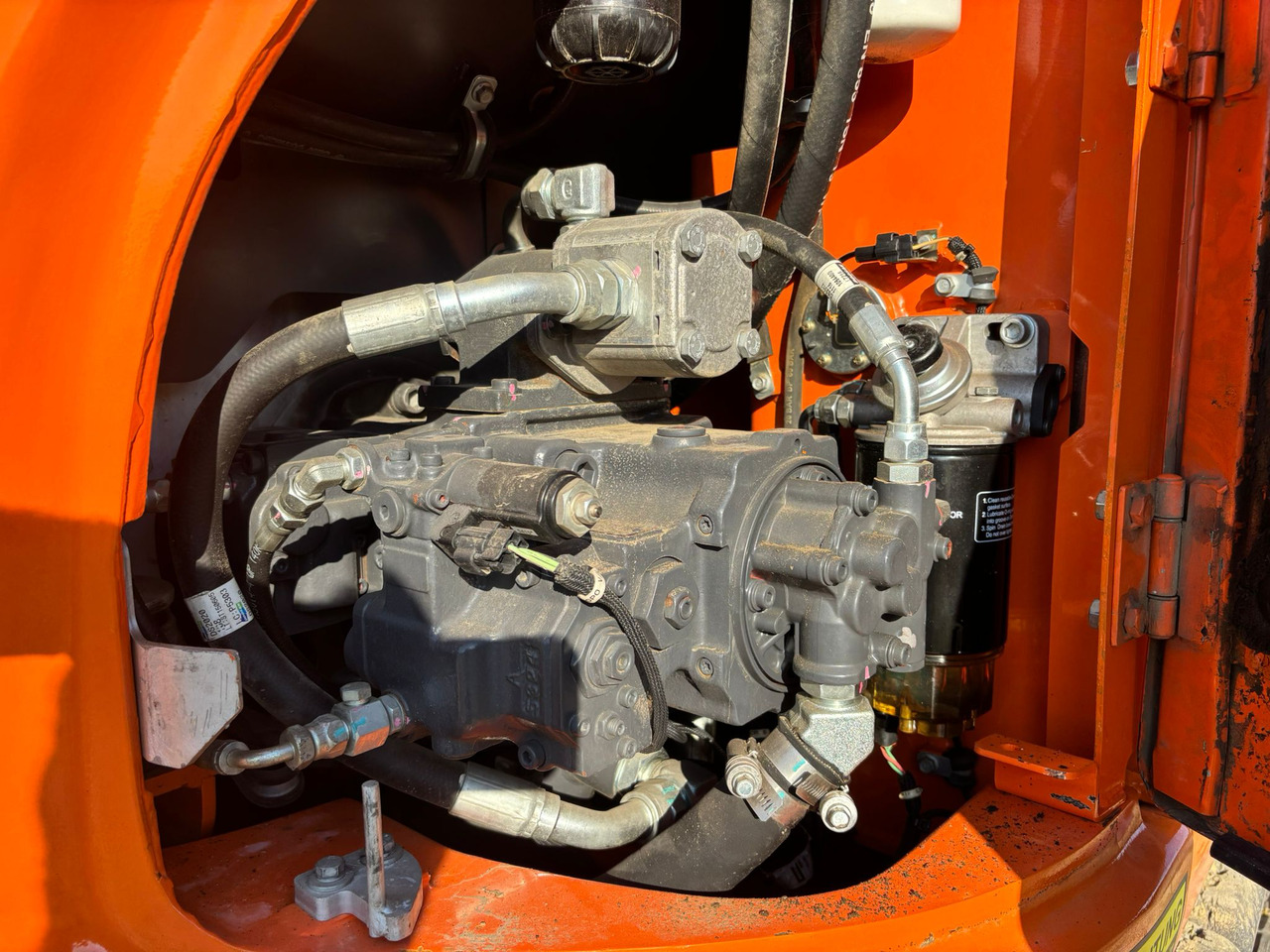 Leasing DOOSAN DX 140 LCR-3 DOOSAN DX 140 LCR-3: afbeelding 9 Leasing DOOSAN DX 140 LCR-3 DOOSAN DX 140 LCR-3: afbeelding 9